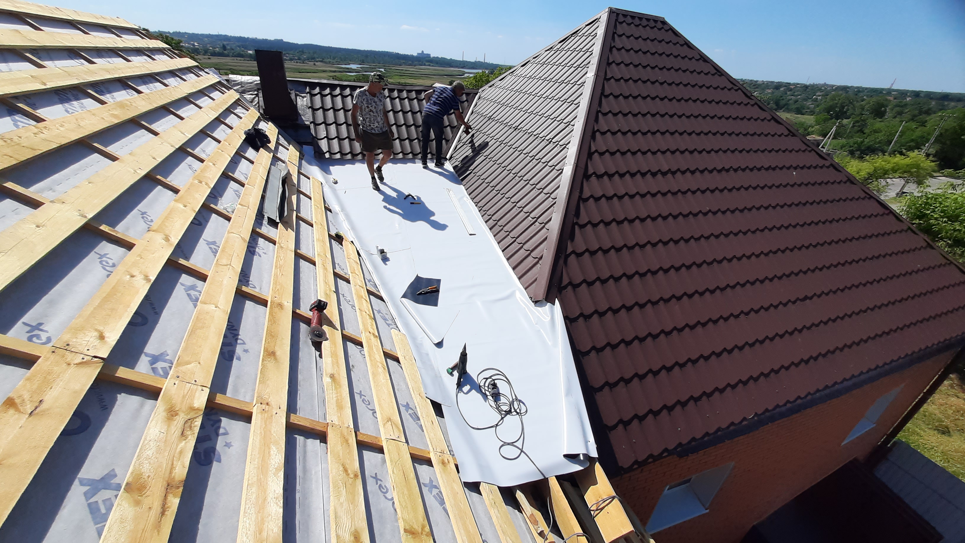 монтаж пвх мембрани